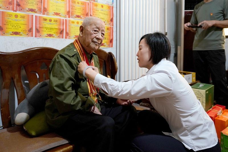 共敘魚水情深 | 衛(wèi)華集團開展“八一”慰問活動